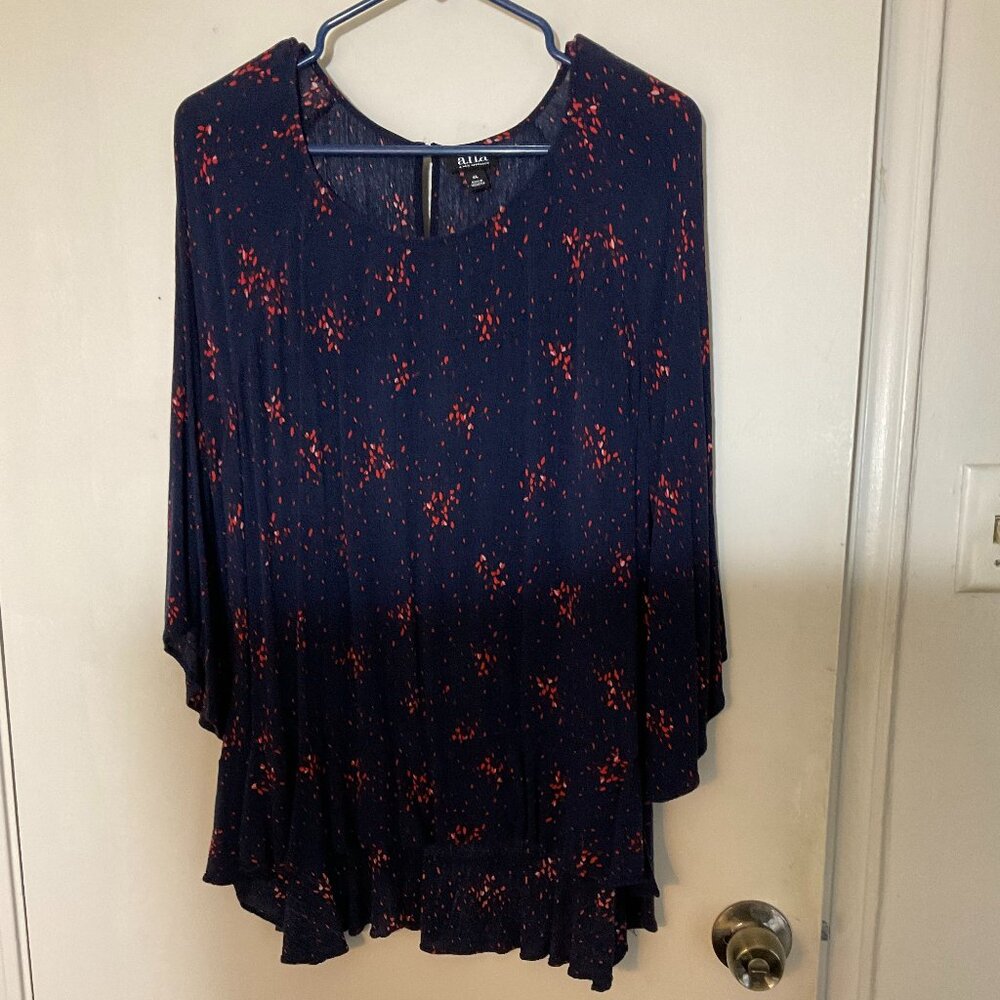 ANA Dressy Top Size XL